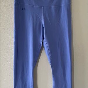 Under Armour Sz Large Women's Cropped Blue Fitted Leggings